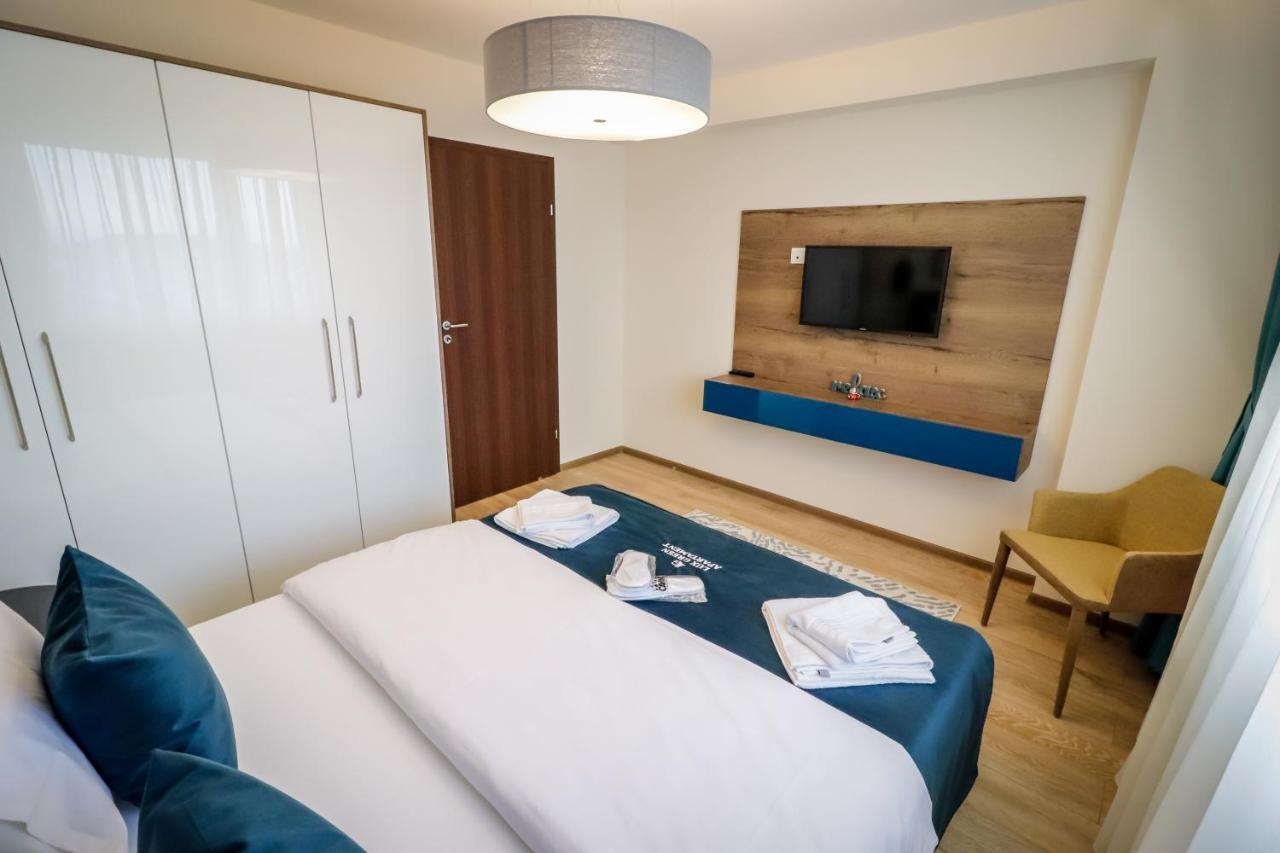Lux Green Apartament 2 Daire Braşov Dış mekan fotoğraf