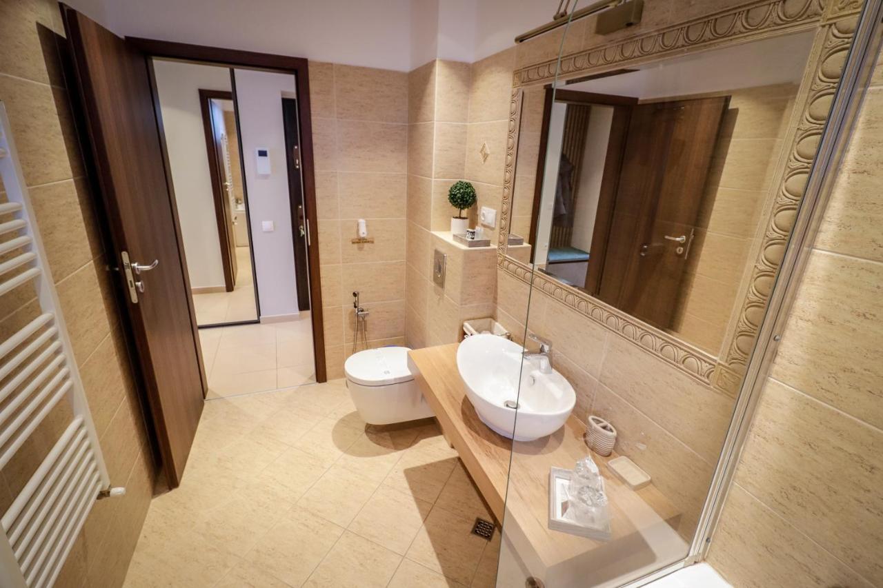 Lux Green Apartament 2 Daire Braşov Dış mekan fotoğraf