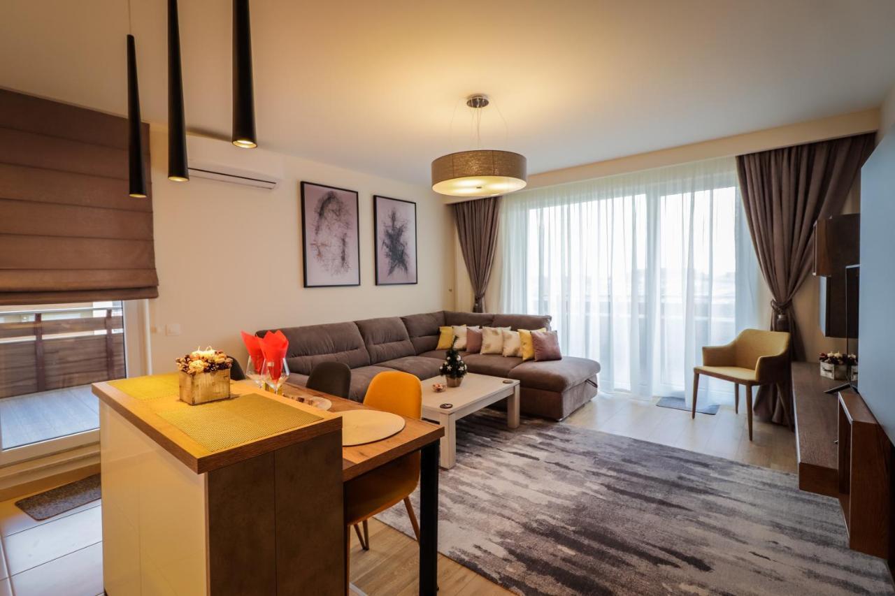 Lux Green Apartament 2 Daire Braşov Dış mekan fotoğraf