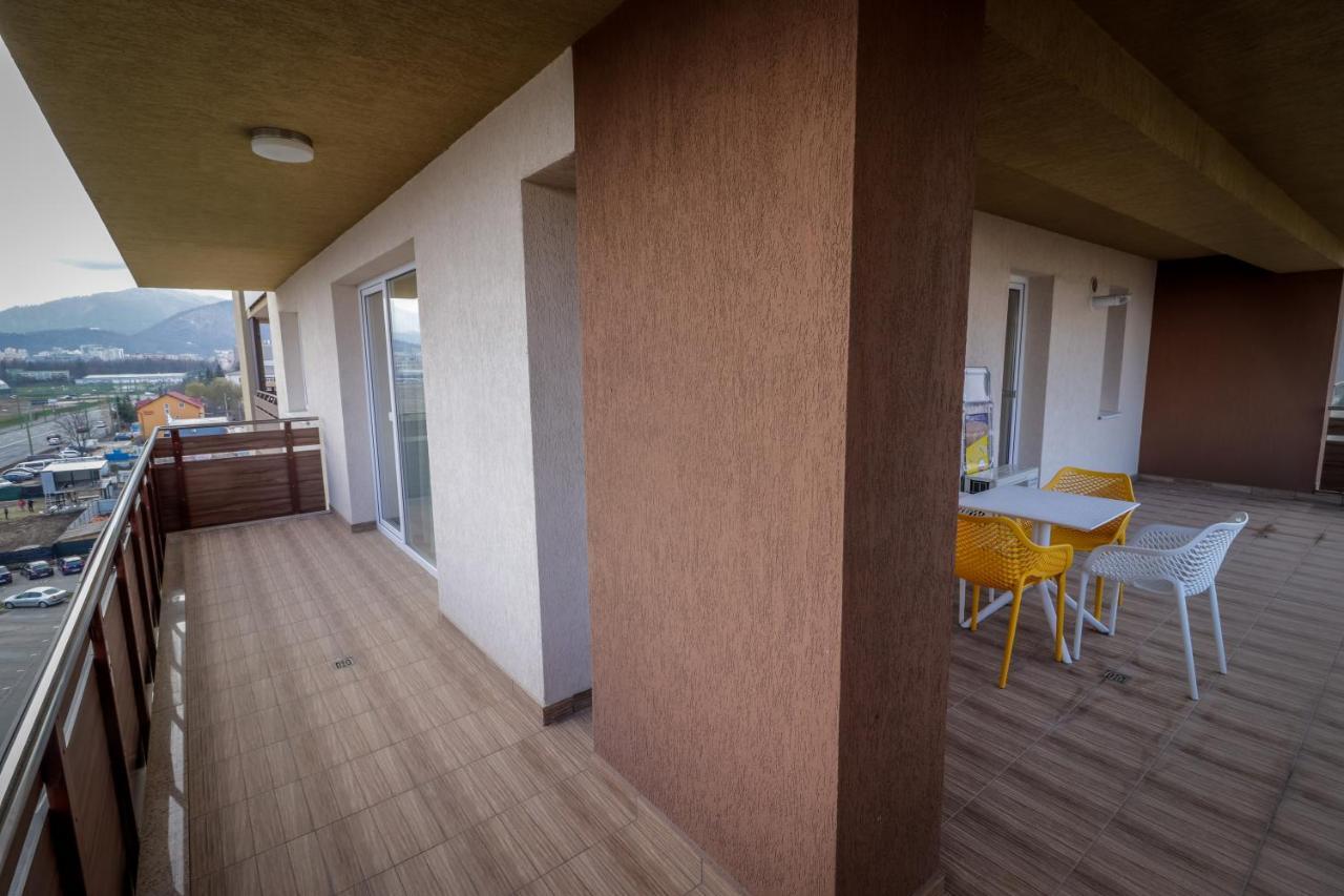 Lux Green Apartament 2 Daire Braşov Dış mekan fotoğraf